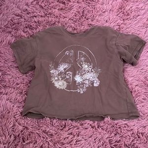 target (art class) cropped peace tee